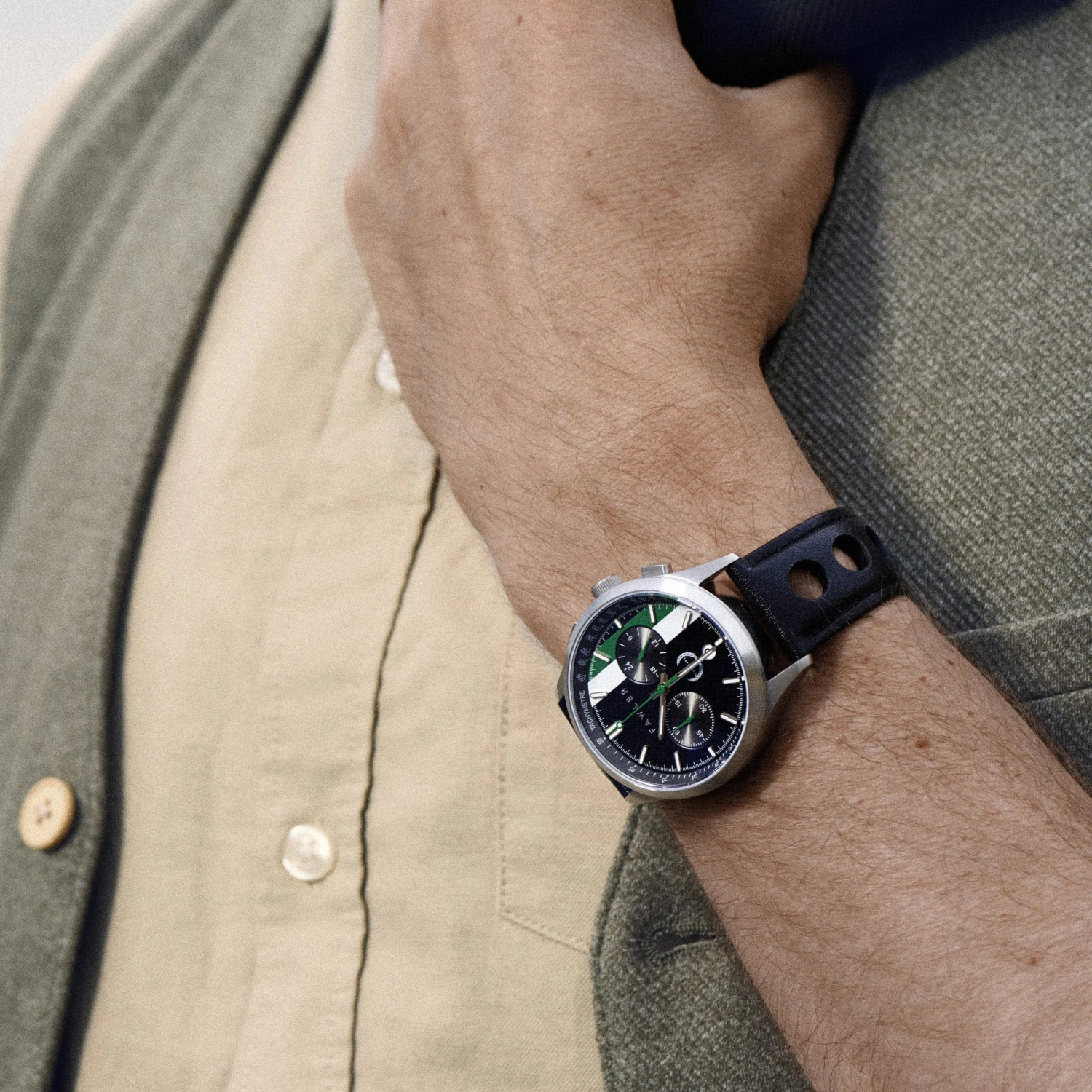 Fawler Monterey | Montre de course blanche et verte 8 Fawler Monterey | Montre de course blanche et verte – Image 6