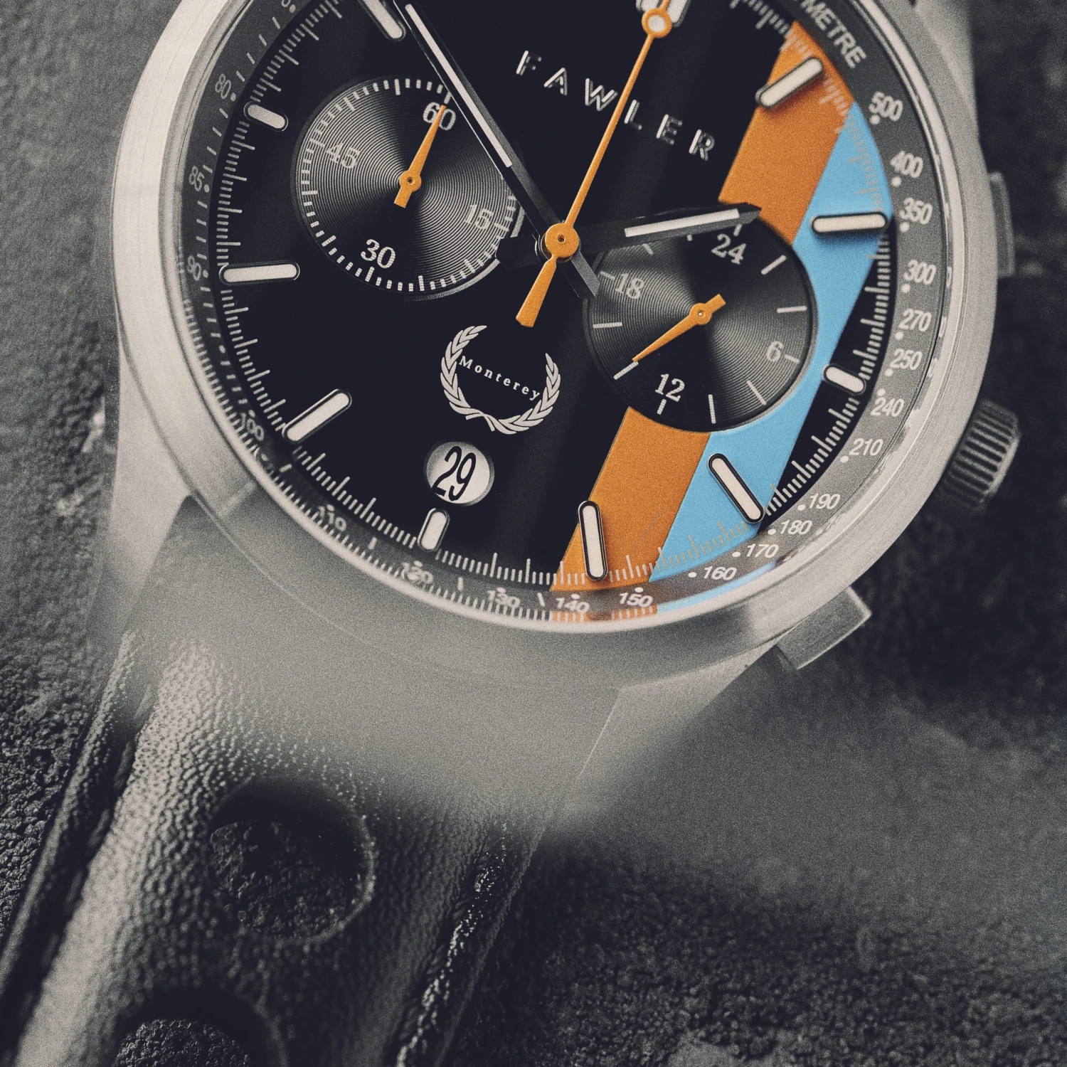 Fawler Monterey | Montre de course orange et bleue 4 Fawler Monterey | Montre de course orange et bleue – Image 2