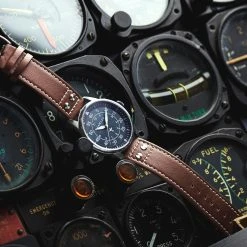 Fawler Apollo | Montre Aviateur en acier inoxydable bleu et argenté 13 Fawler Apollo | Montre Aviateur en acier inoxydable bleu et argenté -MONTRES Soldes jwm apollo drop38 frank christensen 26127 1x1 23