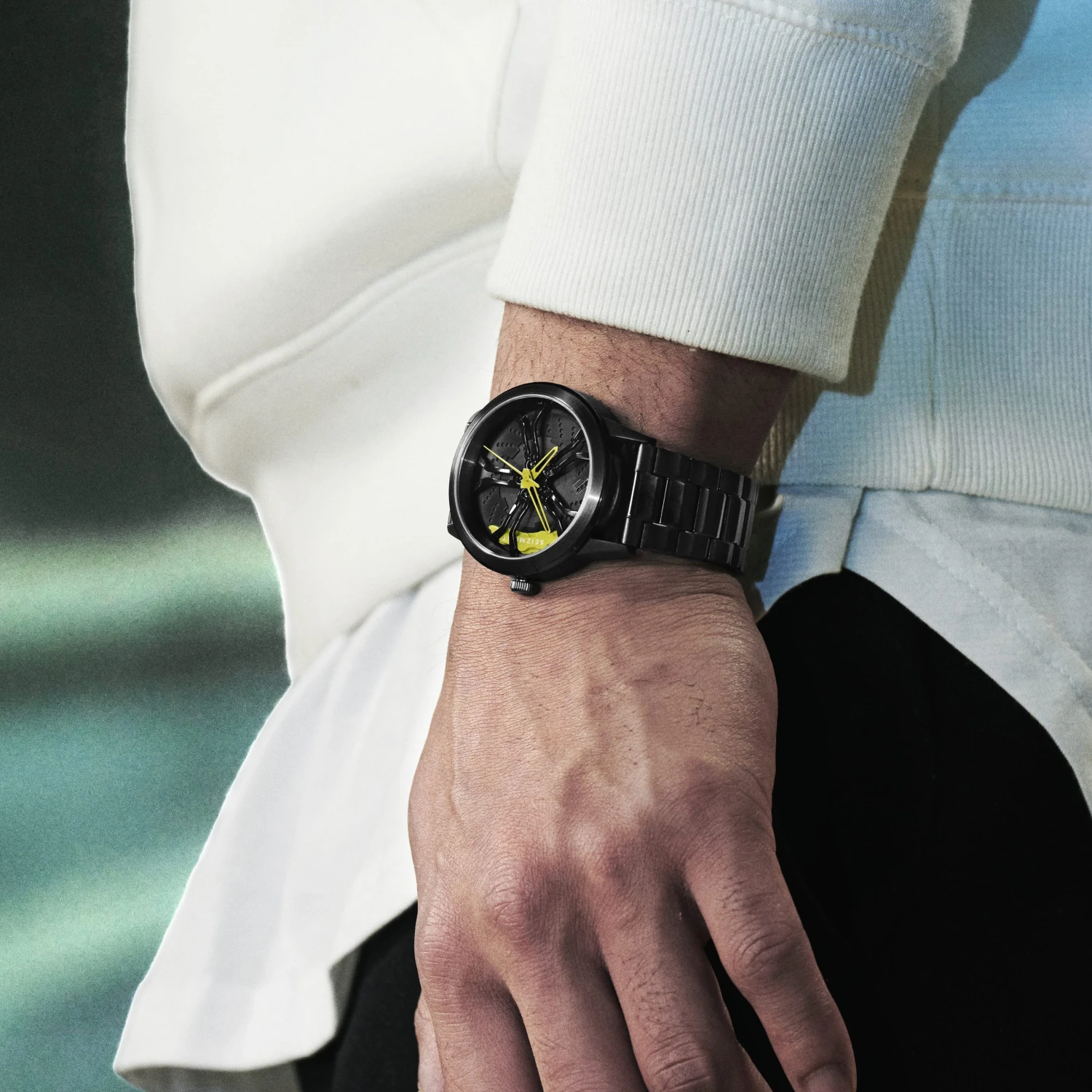 Seizmont Monza | Montre Racing jaune et noire 4 Seizmont Monza | Montre Racing jaune et noire – Image 2