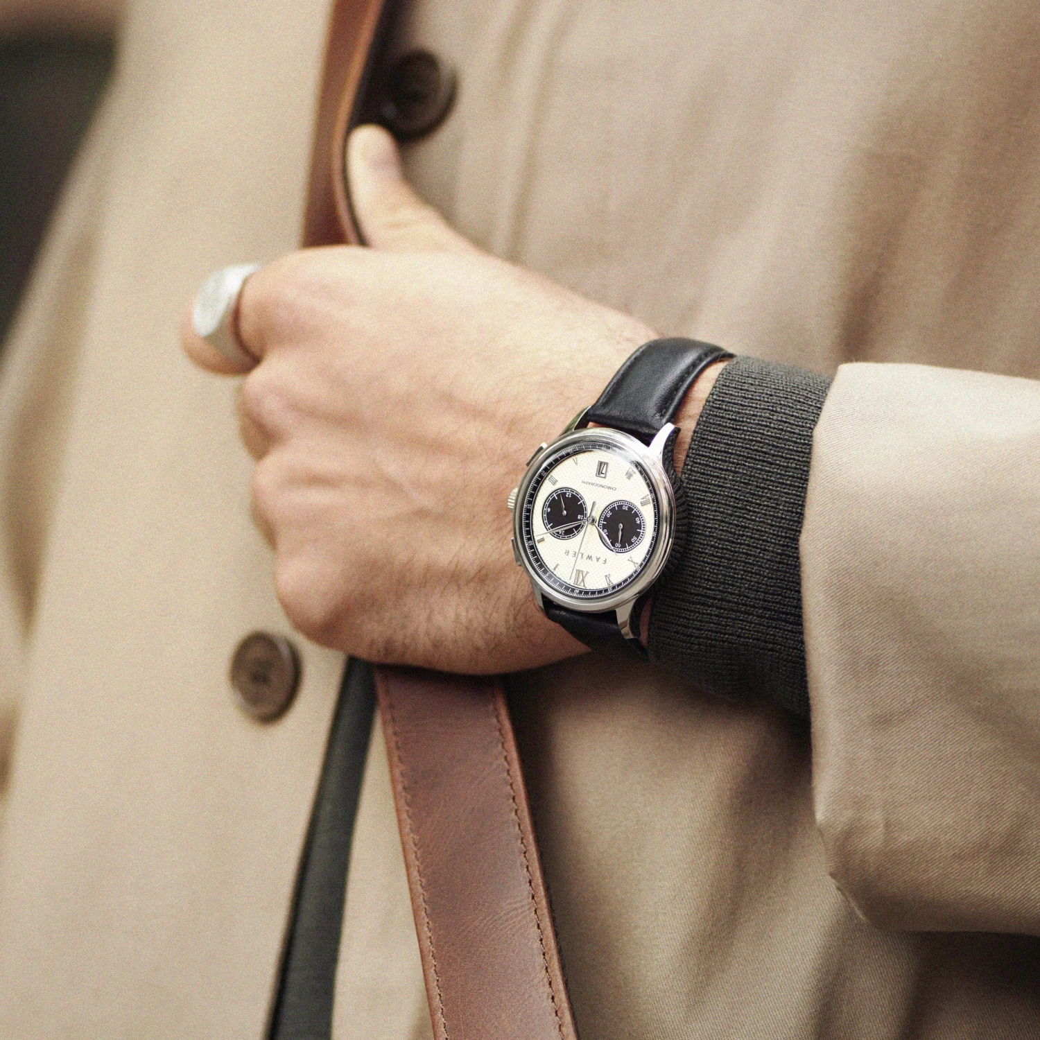 Fawler Cicero | Montre chronographe vintage blanche 4 Fawler Cicero | Montre chronographe vintage blanche – Image 2