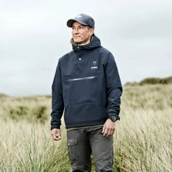 Waykins Recapture | Montre noire en matériaux recyclés 11 Waykins Recapture | Montre noire en matériaux recyclés -MONTRES Soldes wa rst novaverzijablack