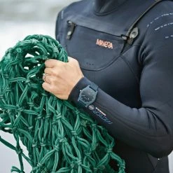 Waykins Recapture | Montre bleue en matériaux recyclés -MONTRES Soldes wa rst recapture recycled watch omhu 25268 1x1novaverzijaplav1