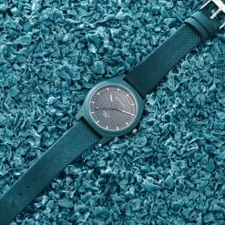 Waykins Recapture | Montre bleue en matériaux recyclés -MONTRES Soldes wa rst recapture recycled watch omhu 25novaverzijaplav